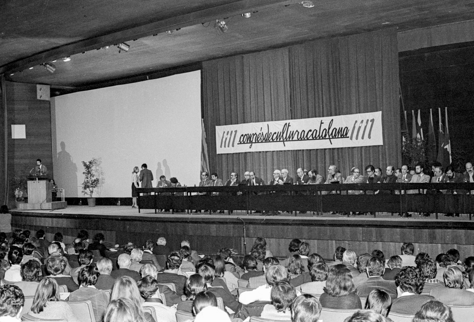 CCC4_Mesa-presidència-i-públic-(©Jaume-i-Anton-Muns)